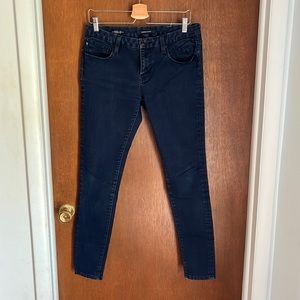 Vigoss Studio skinny jeans. Size 31